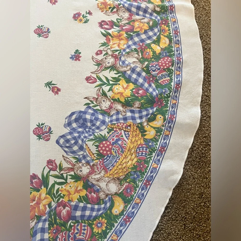 VTG 1993 EASTER BUNNY CHICK TABLECLOTH FASHION INDUSTRIES FLOWERS EGGS 82x60 B35